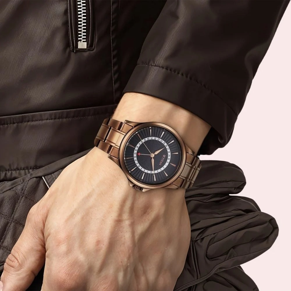 Titan Karishma Quartz Analog with Date Black Dial Stainless Steel Strap Watch For Men NU  - 10038QM01