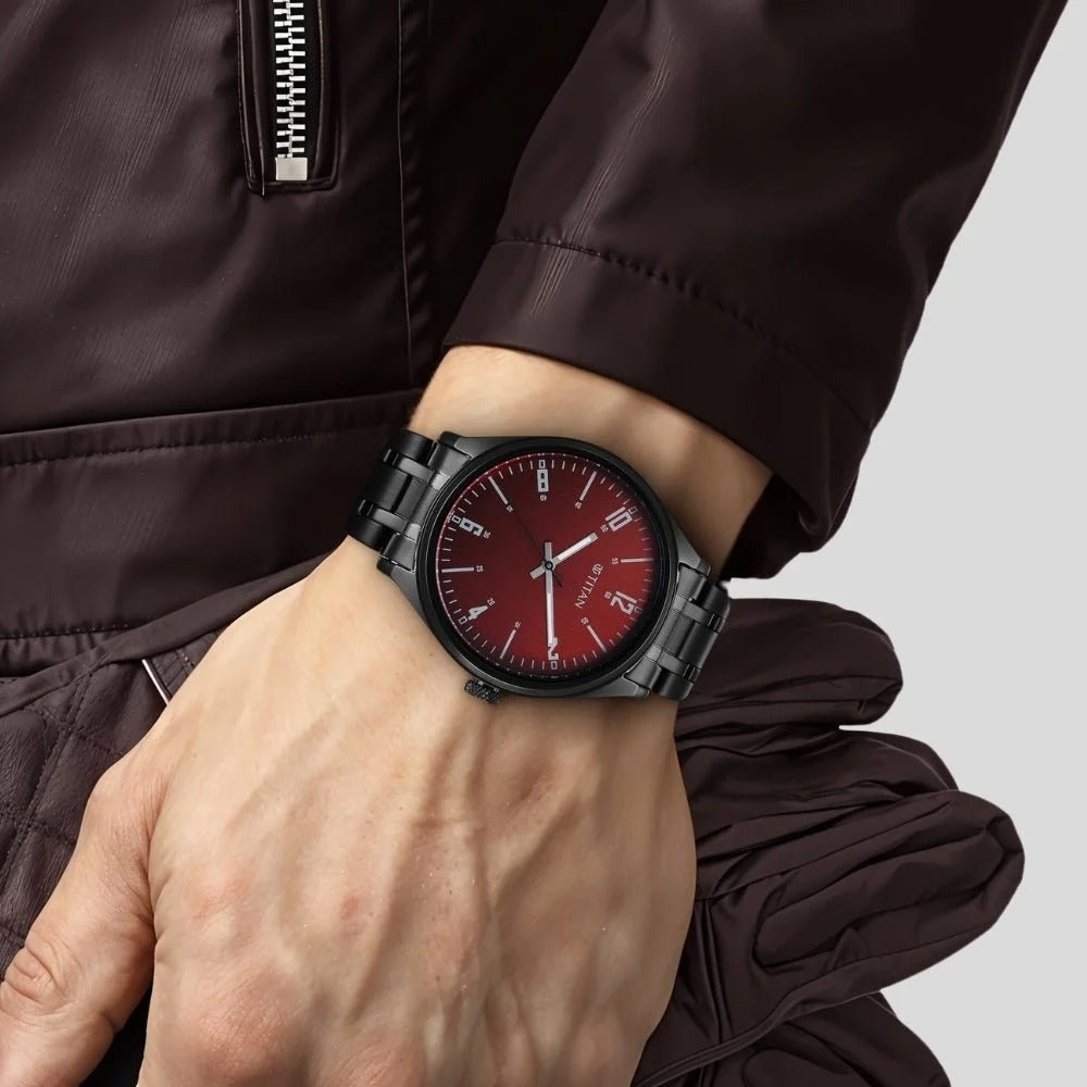 Titan Wrist Wit Quartz Analog Brown Dial Stainless Steel Strap Watch for Men - 1802NM02