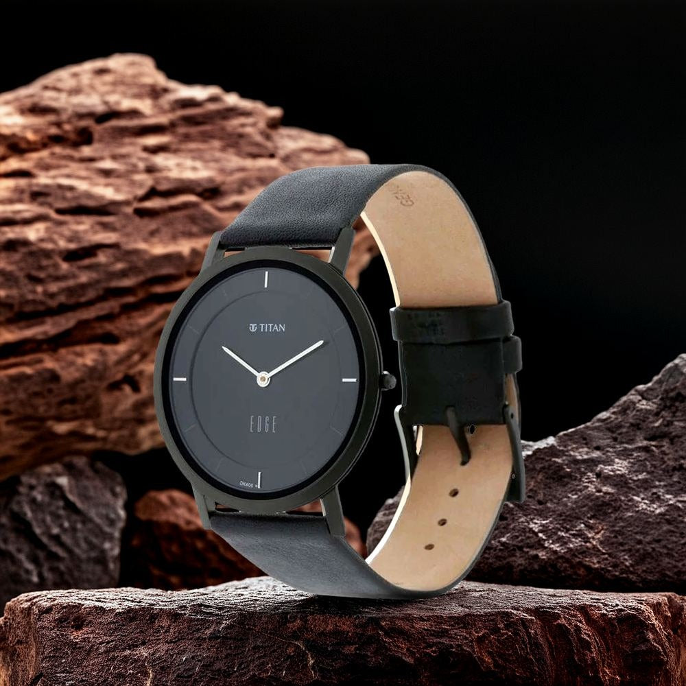 Titan Edge Black Dial Men's Watch 1595NL04